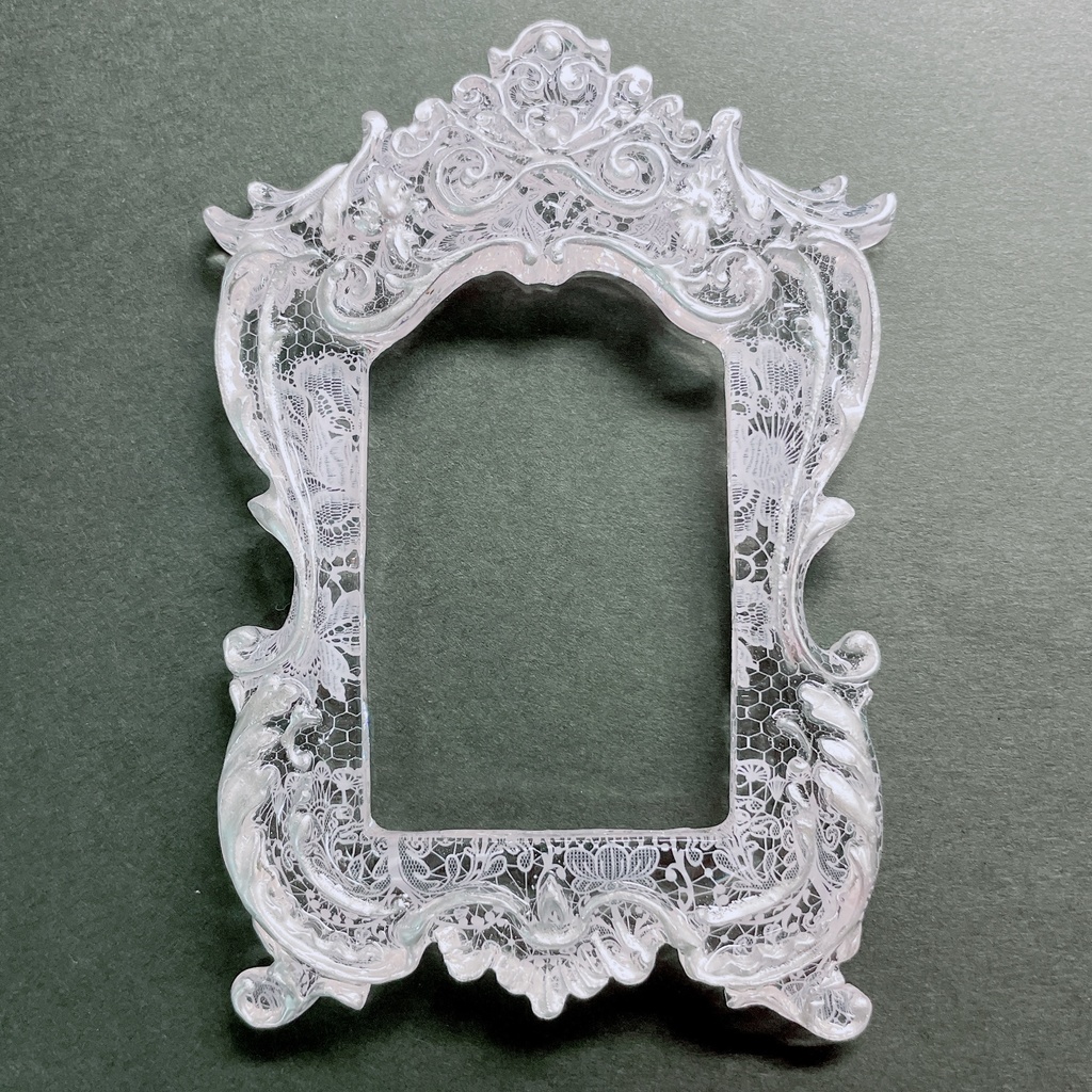 猫足額縁トレカケース