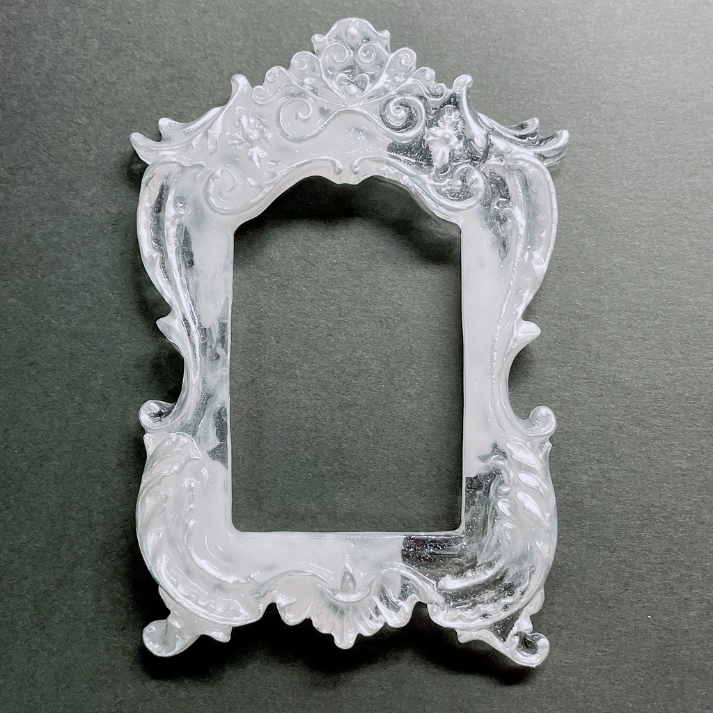 猫足額縁トレカケース