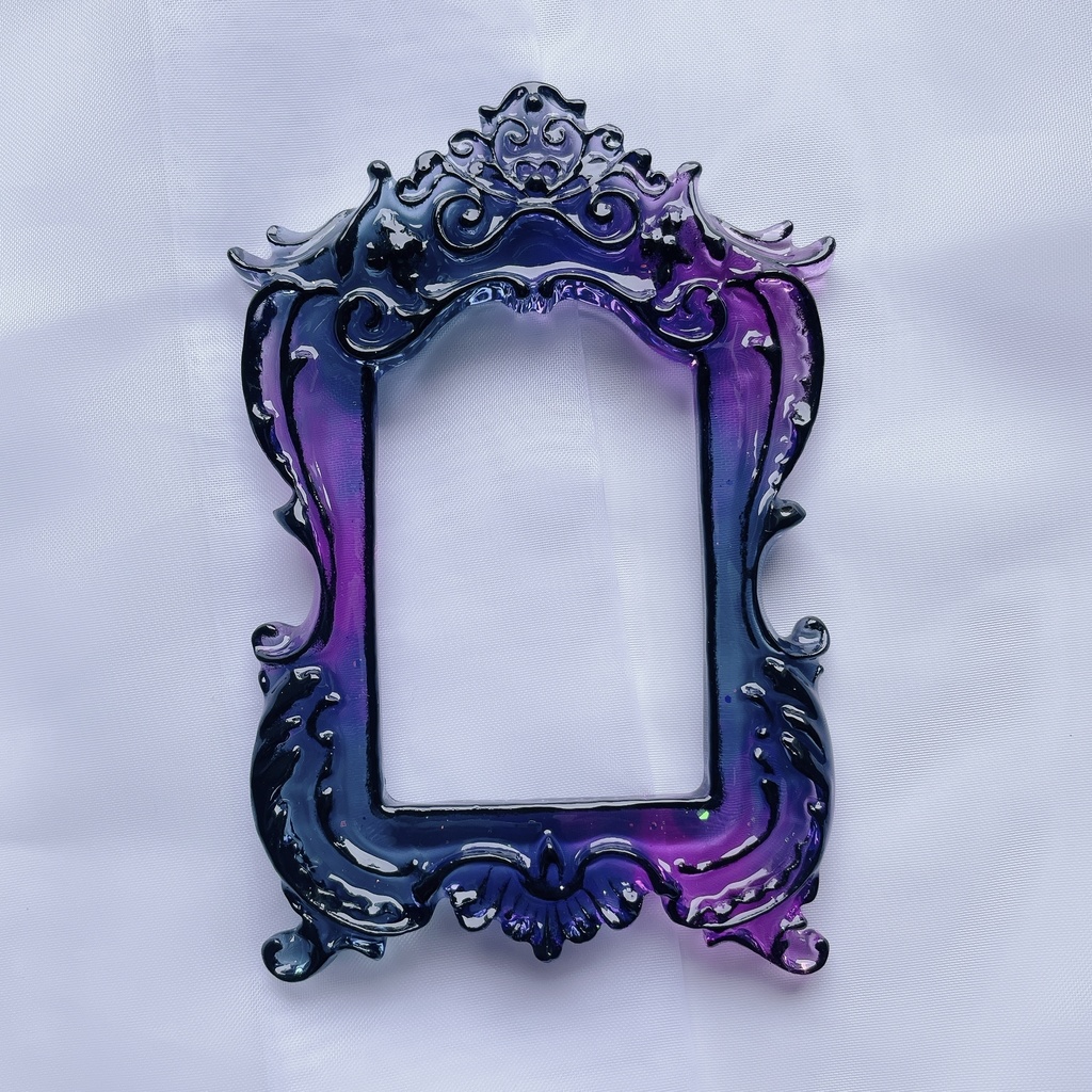 猫足額縁トレカケース