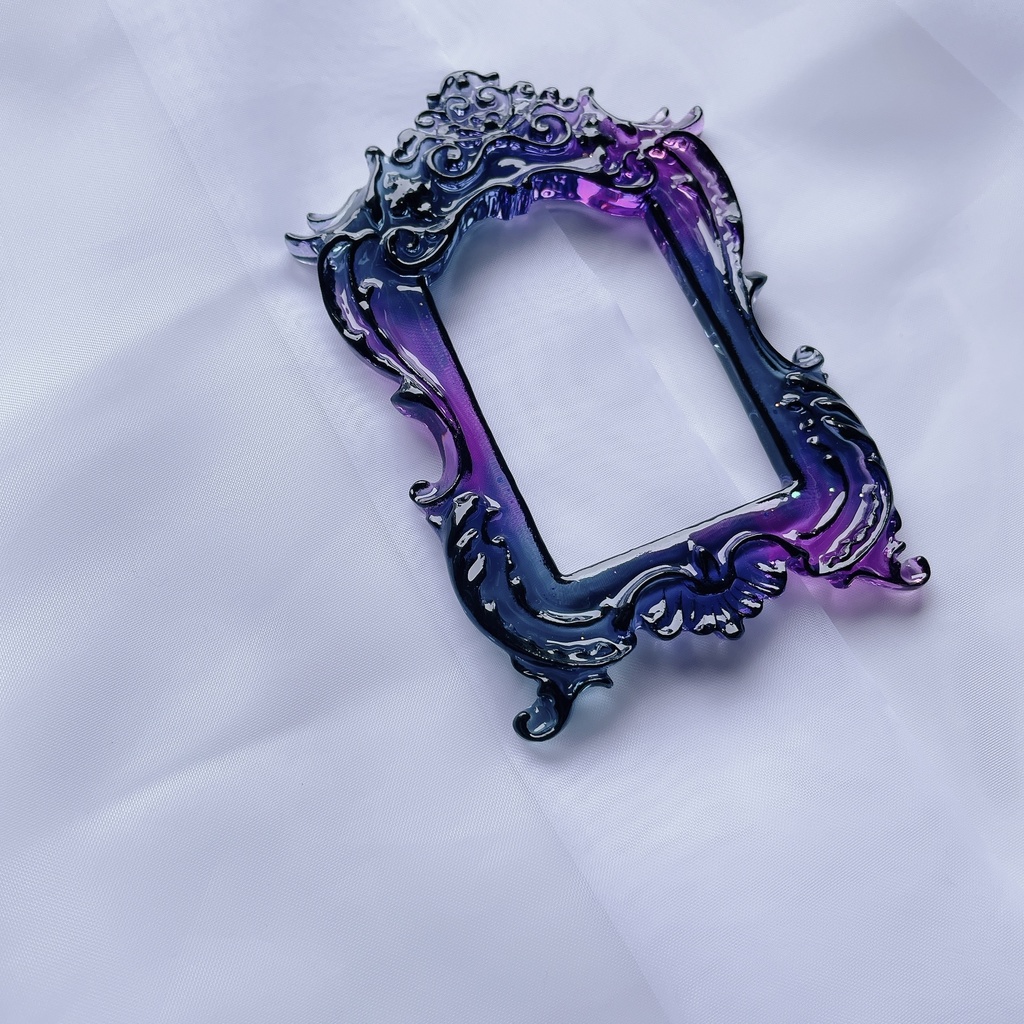 猫足額縁トレカケース