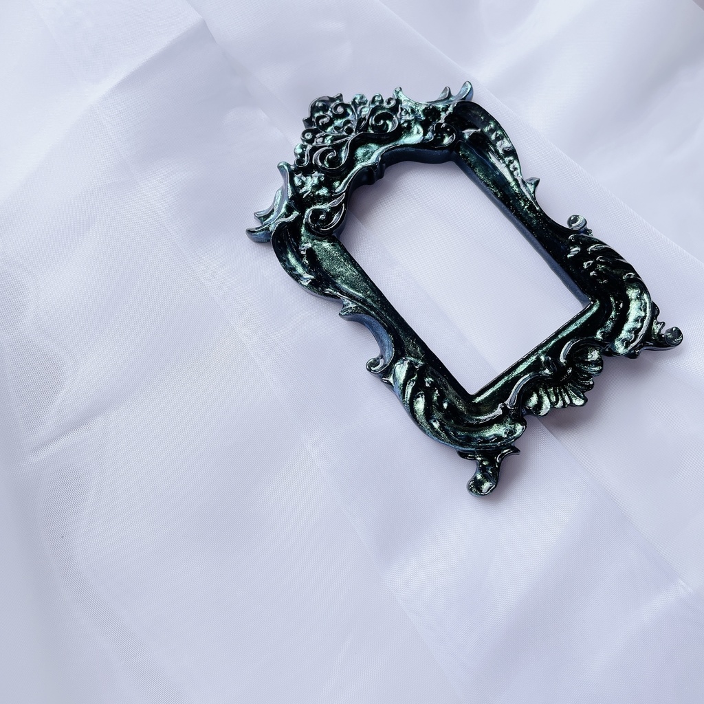 猫足額縁トレカケース