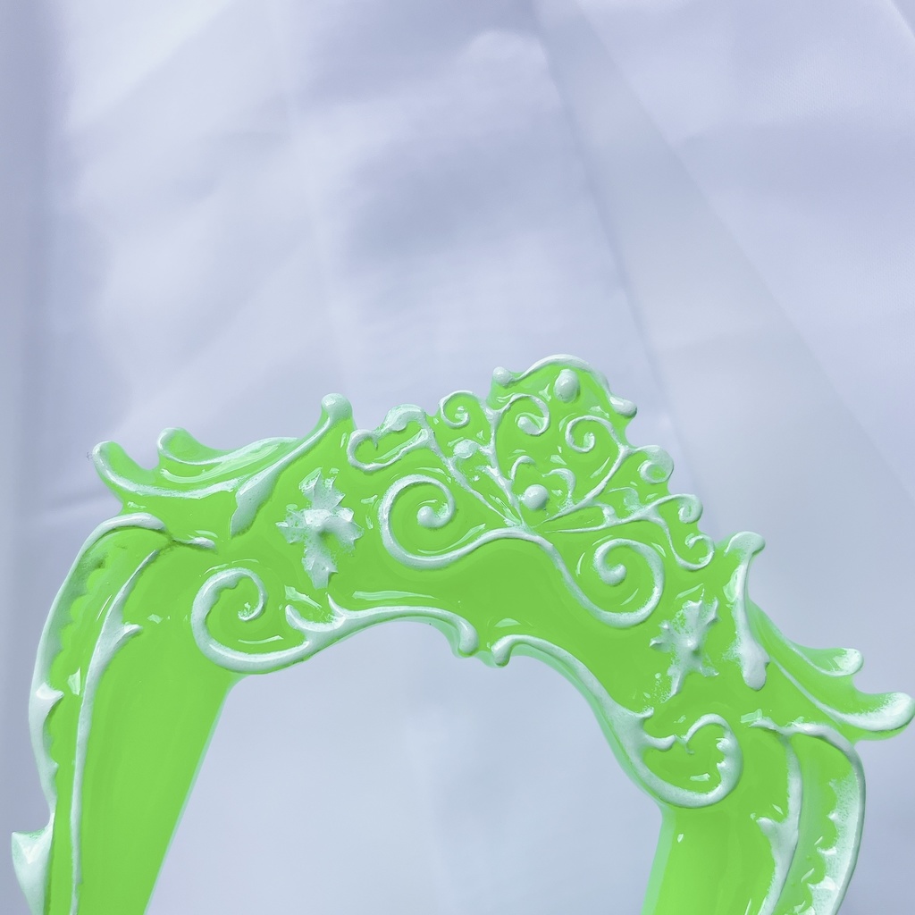 猫足額縁トレカケース