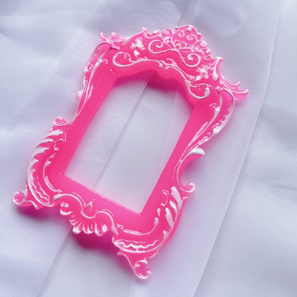 猫足額縁トレカケース