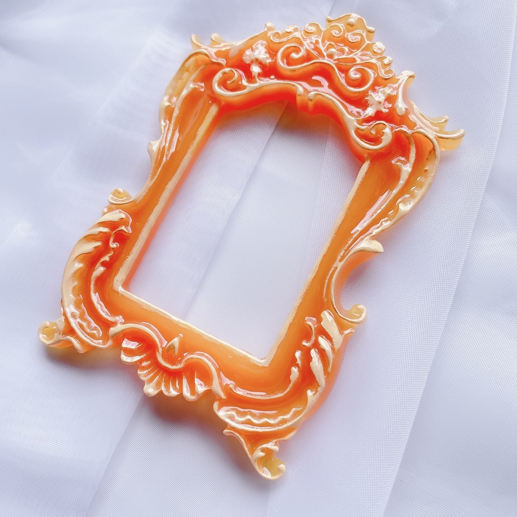 猫足額縁トレカケース