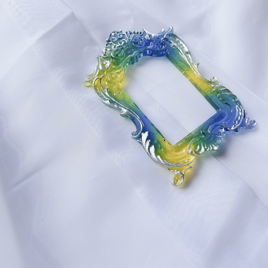 猫足額縁トレカケース