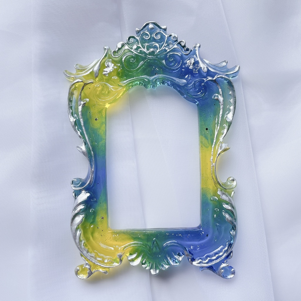 猫足額縁トレカケース