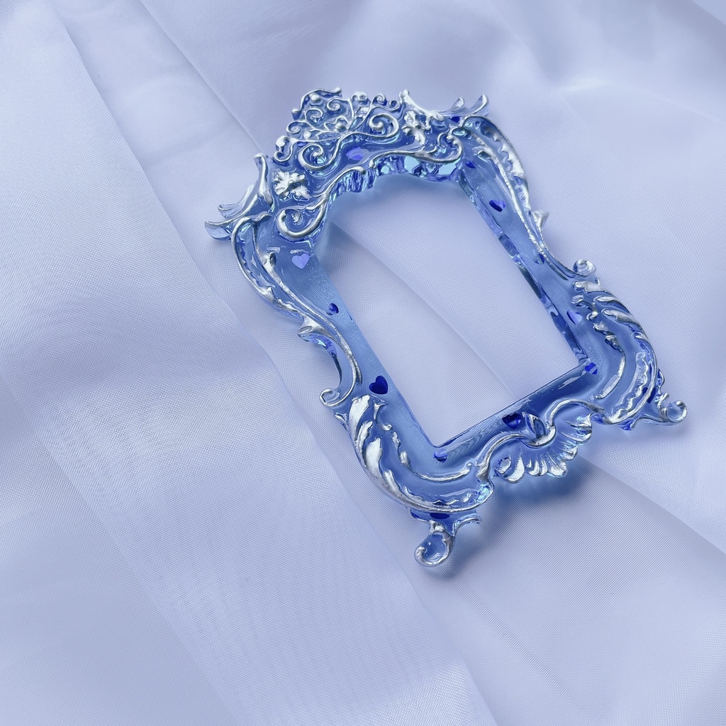 猫足額縁トレカケース