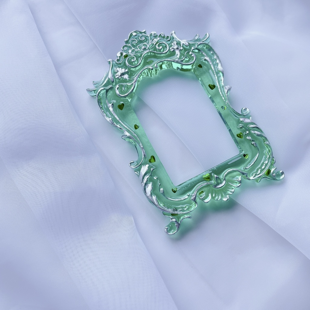 猫足額縁トレカケース