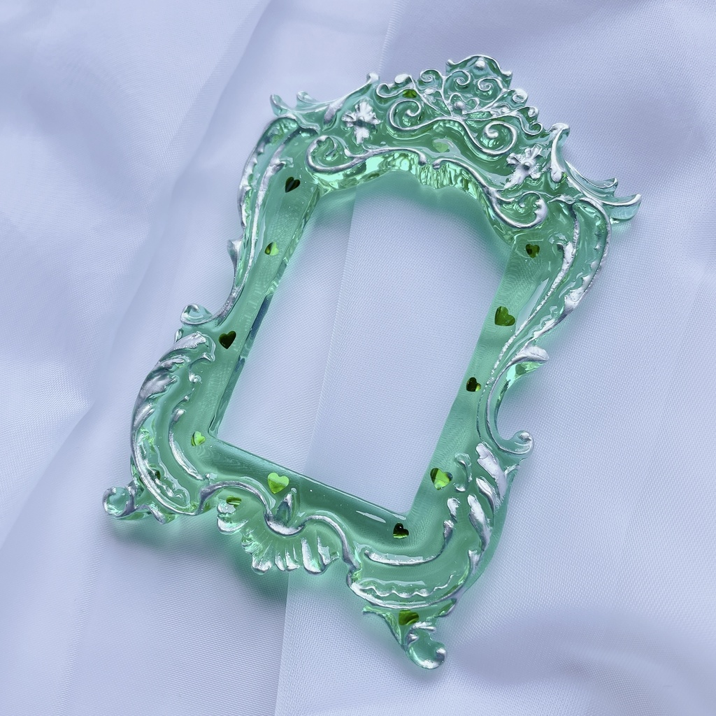 猫足額縁トレカケース