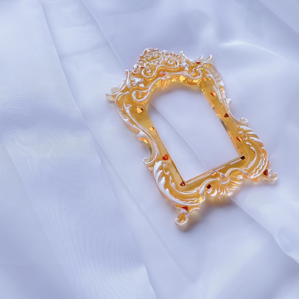 猫足額縁トレカケース