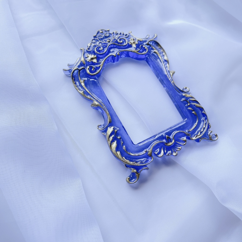 猫足額縁トレカケース