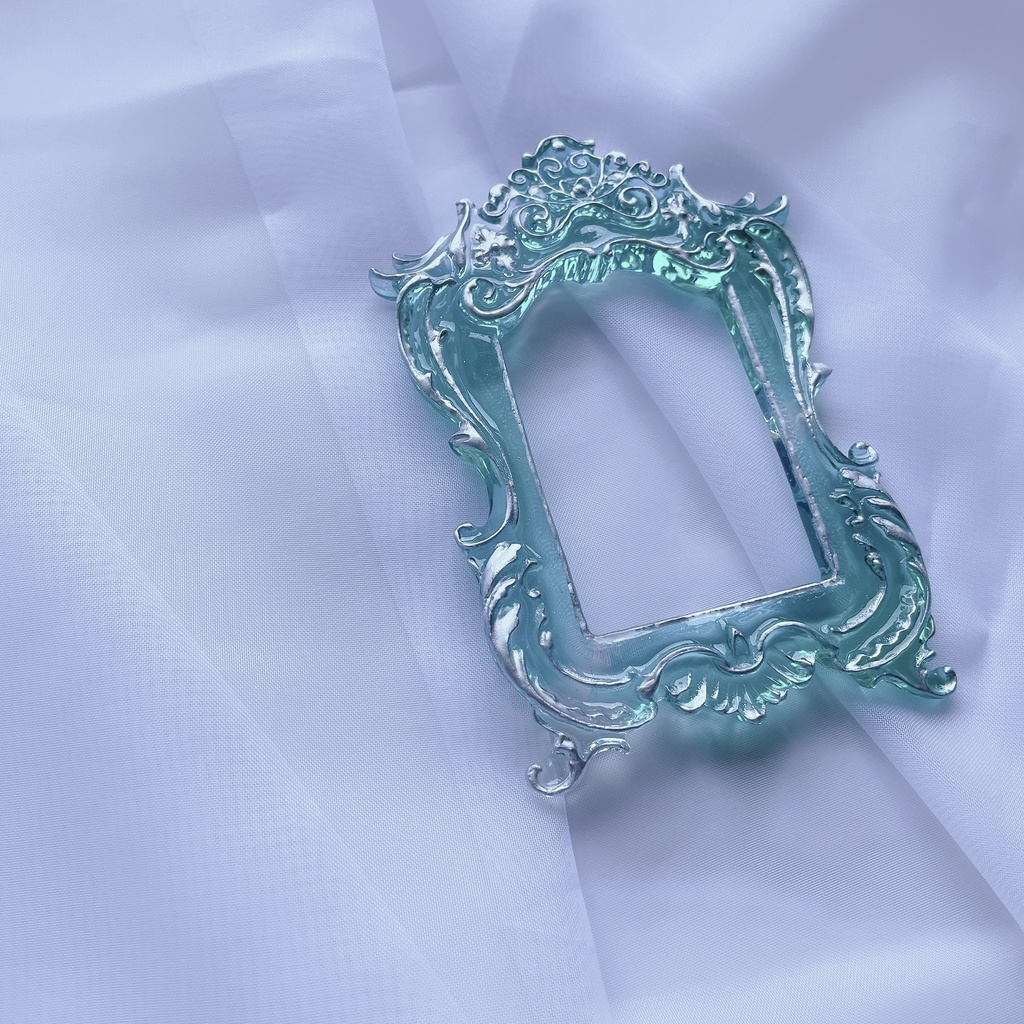 猫足額縁トレカケース