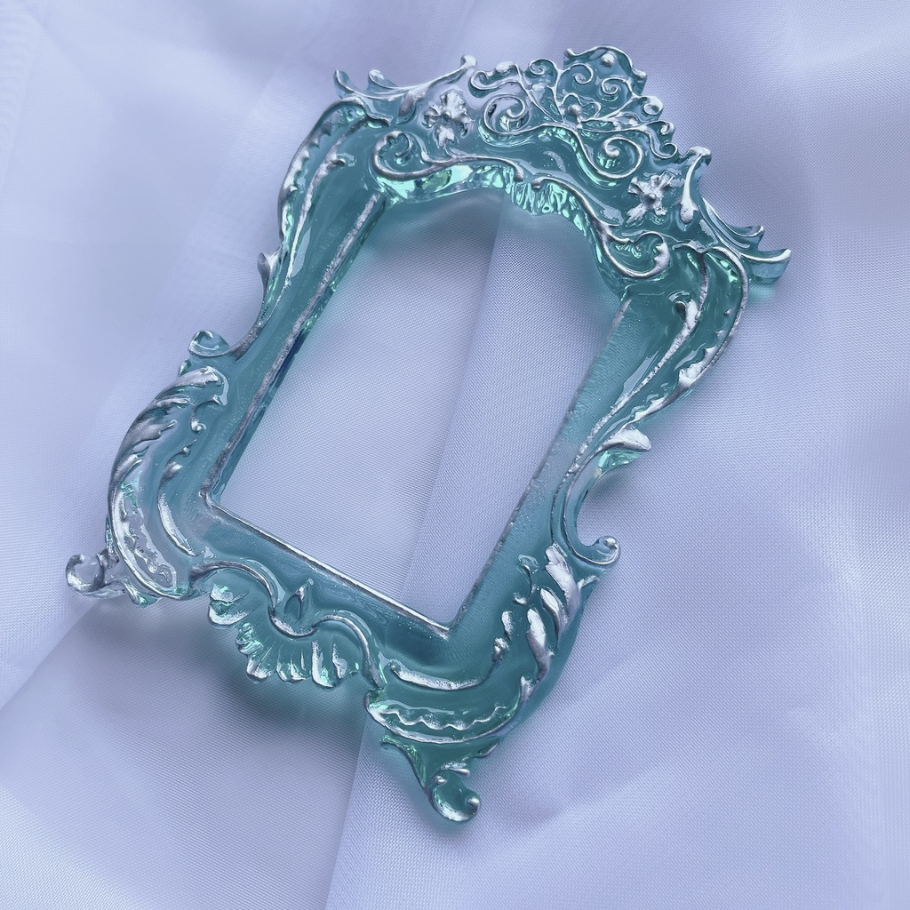 猫足額縁トレカケース