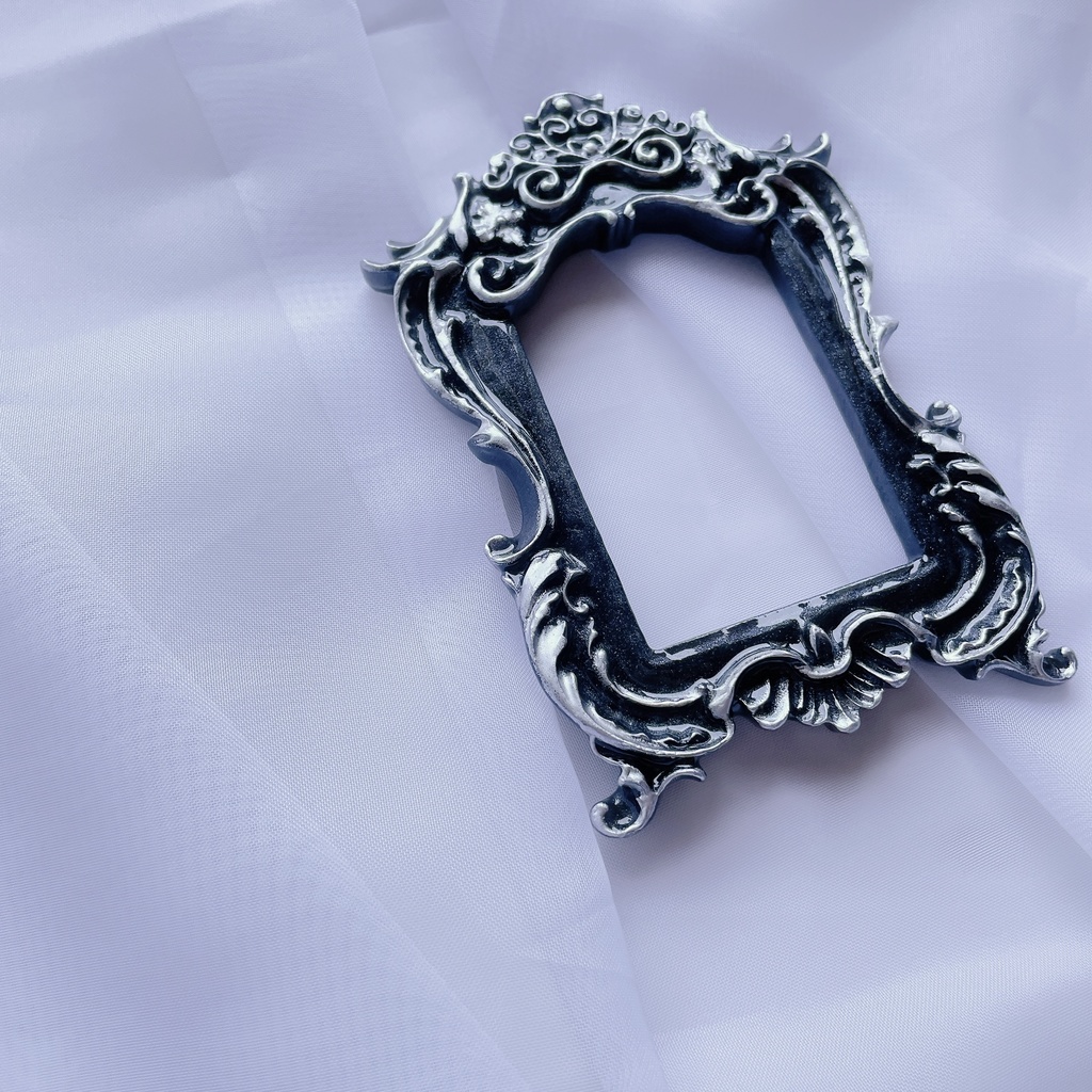 猫足額縁トレカケース