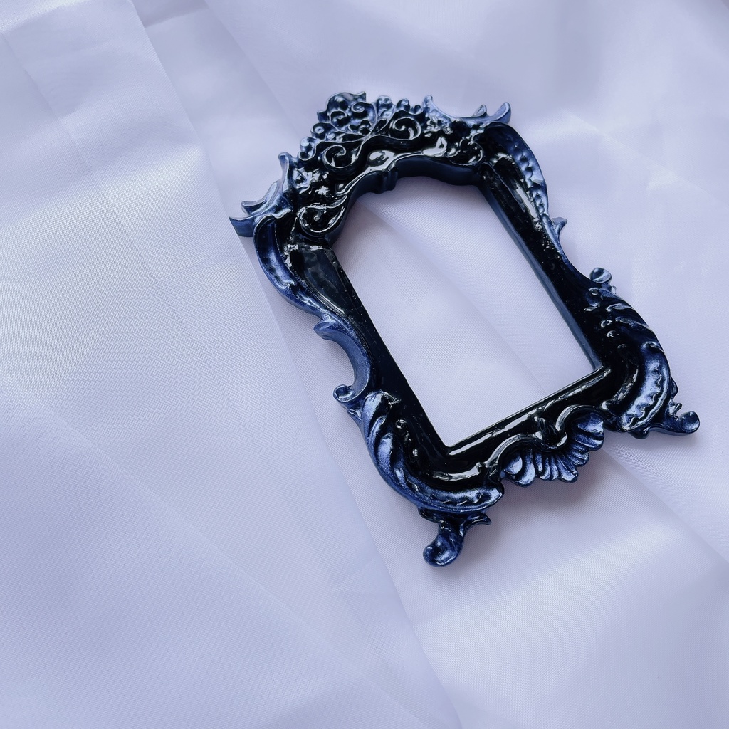 猫足額縁トレカケース