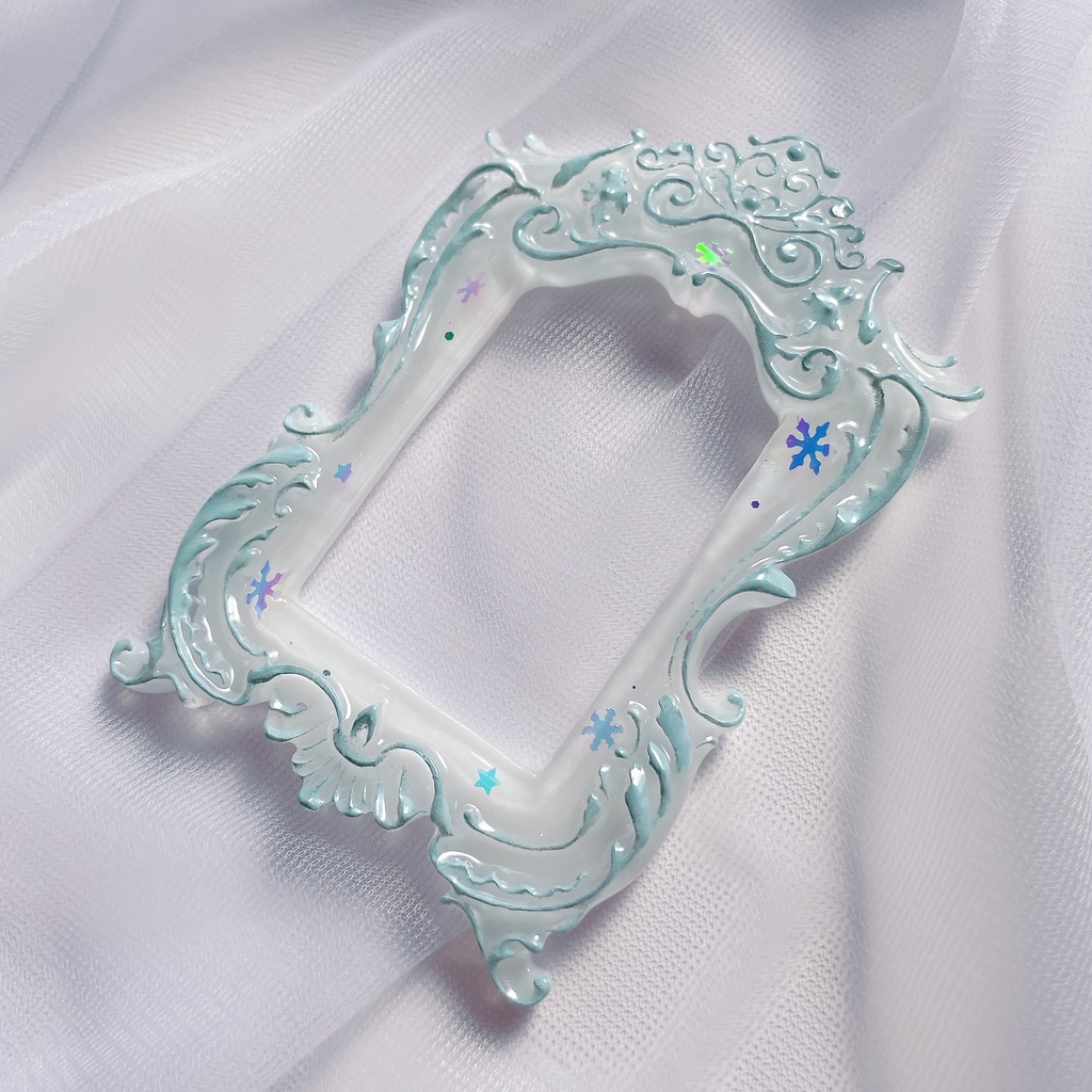 猫足額縁トレカケース