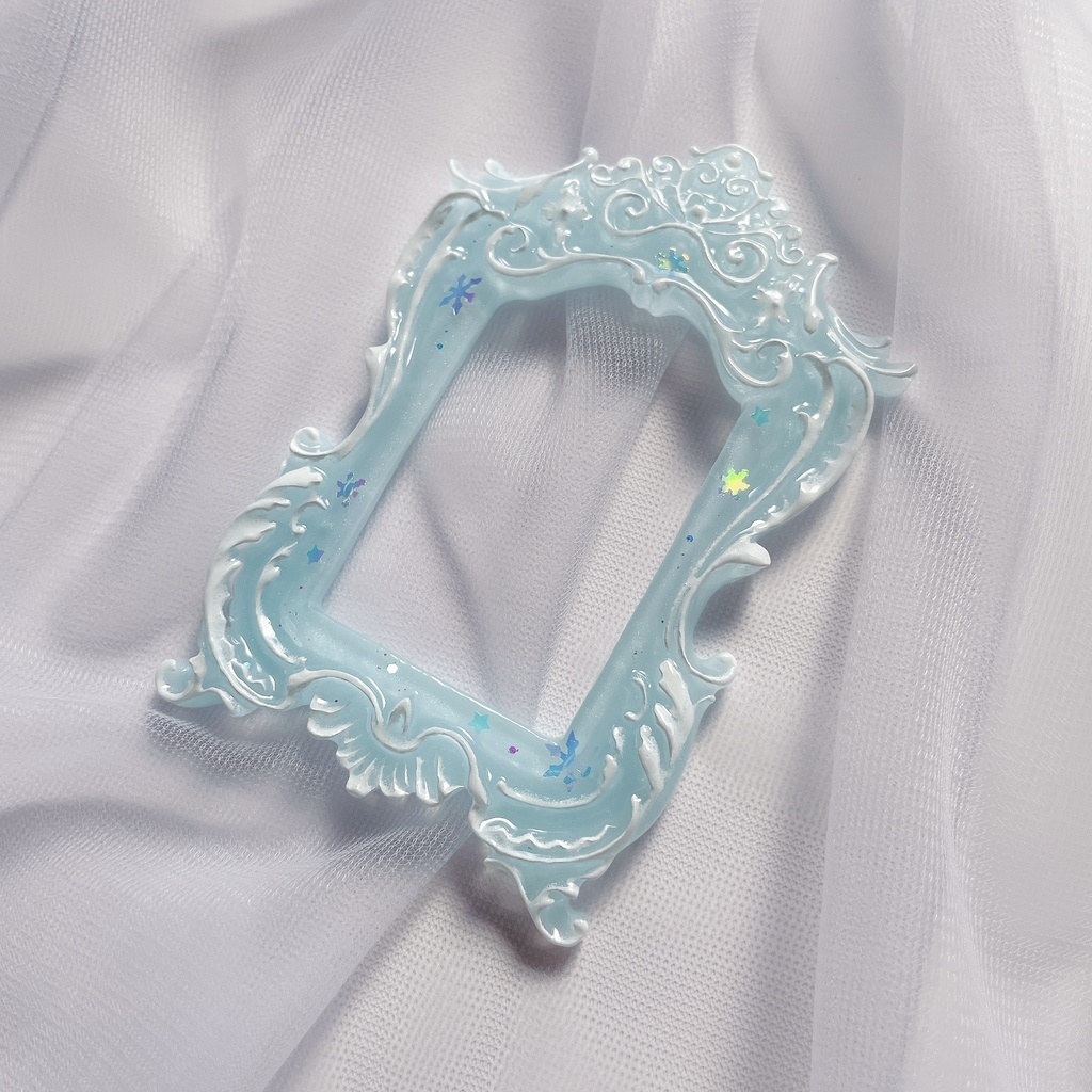 猫足額縁トレカケース