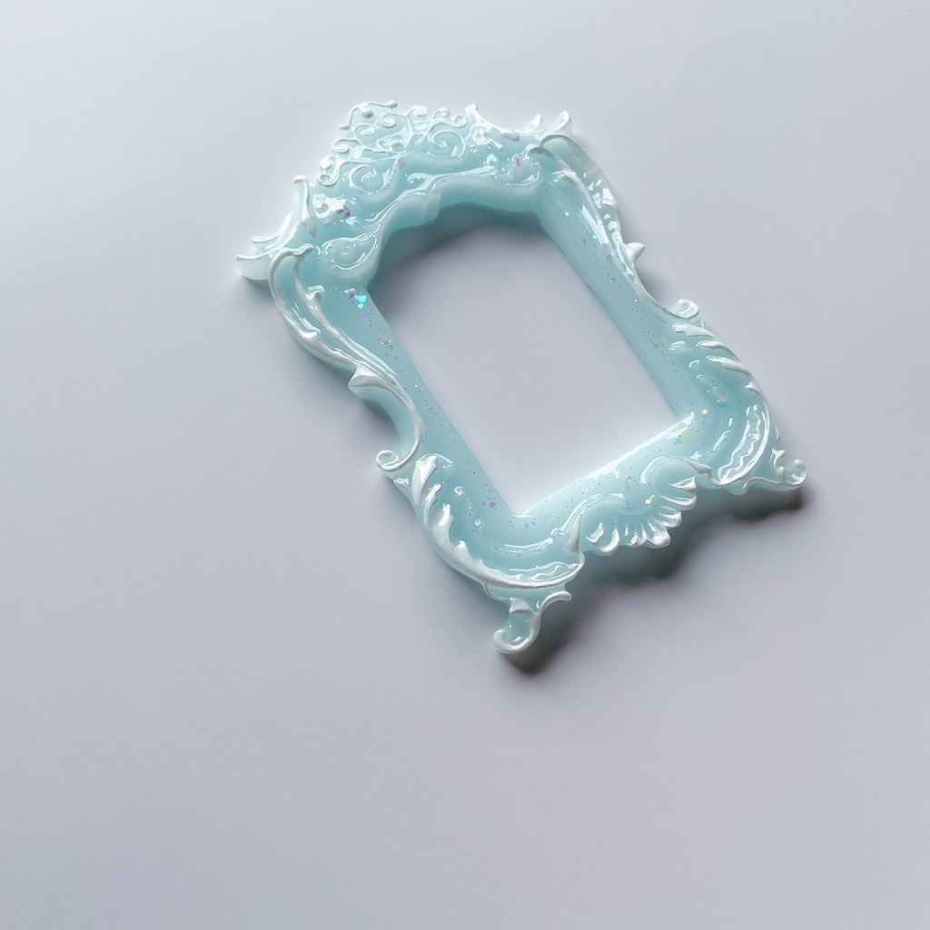 猫足額縁トレカケース