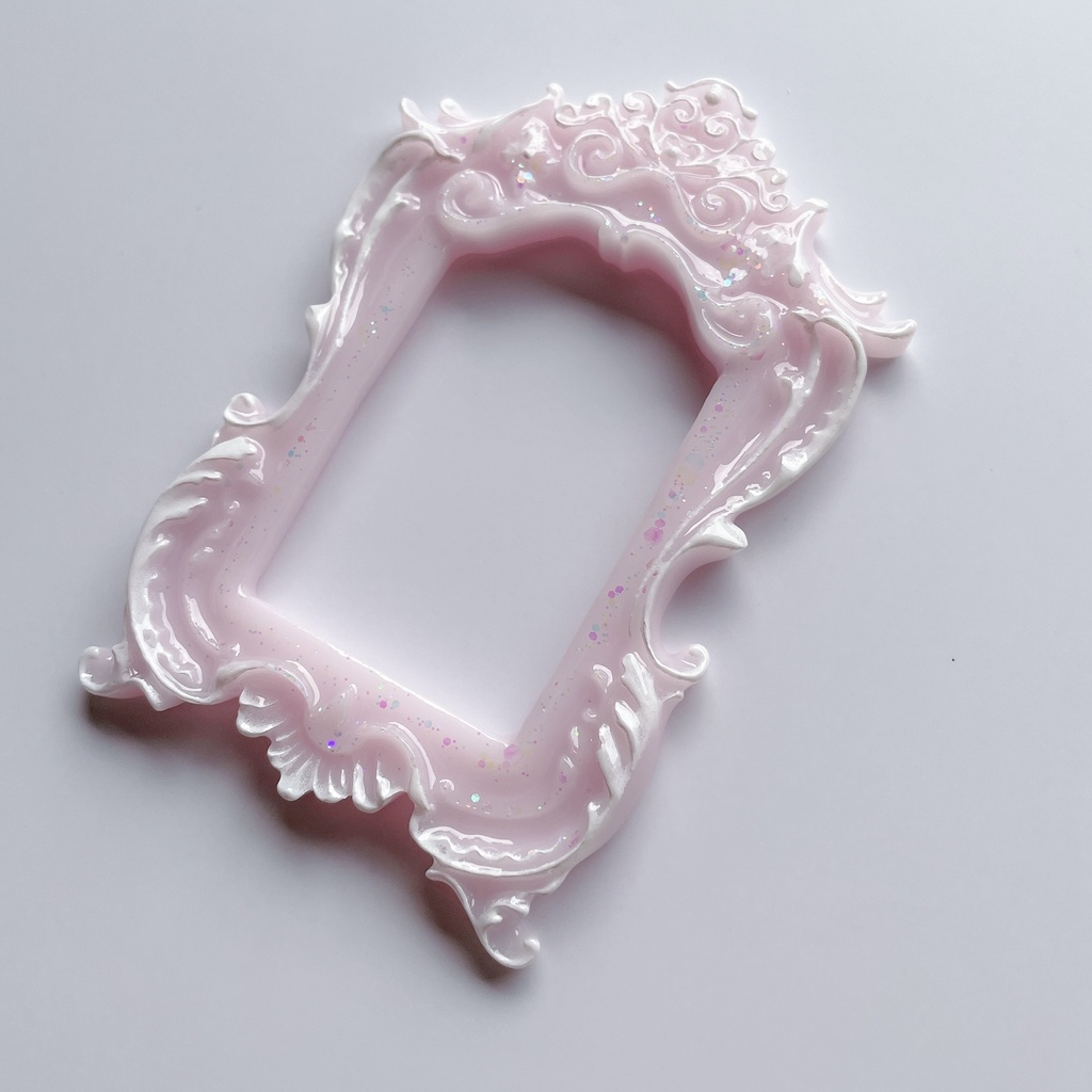 猫足額縁トレカケース