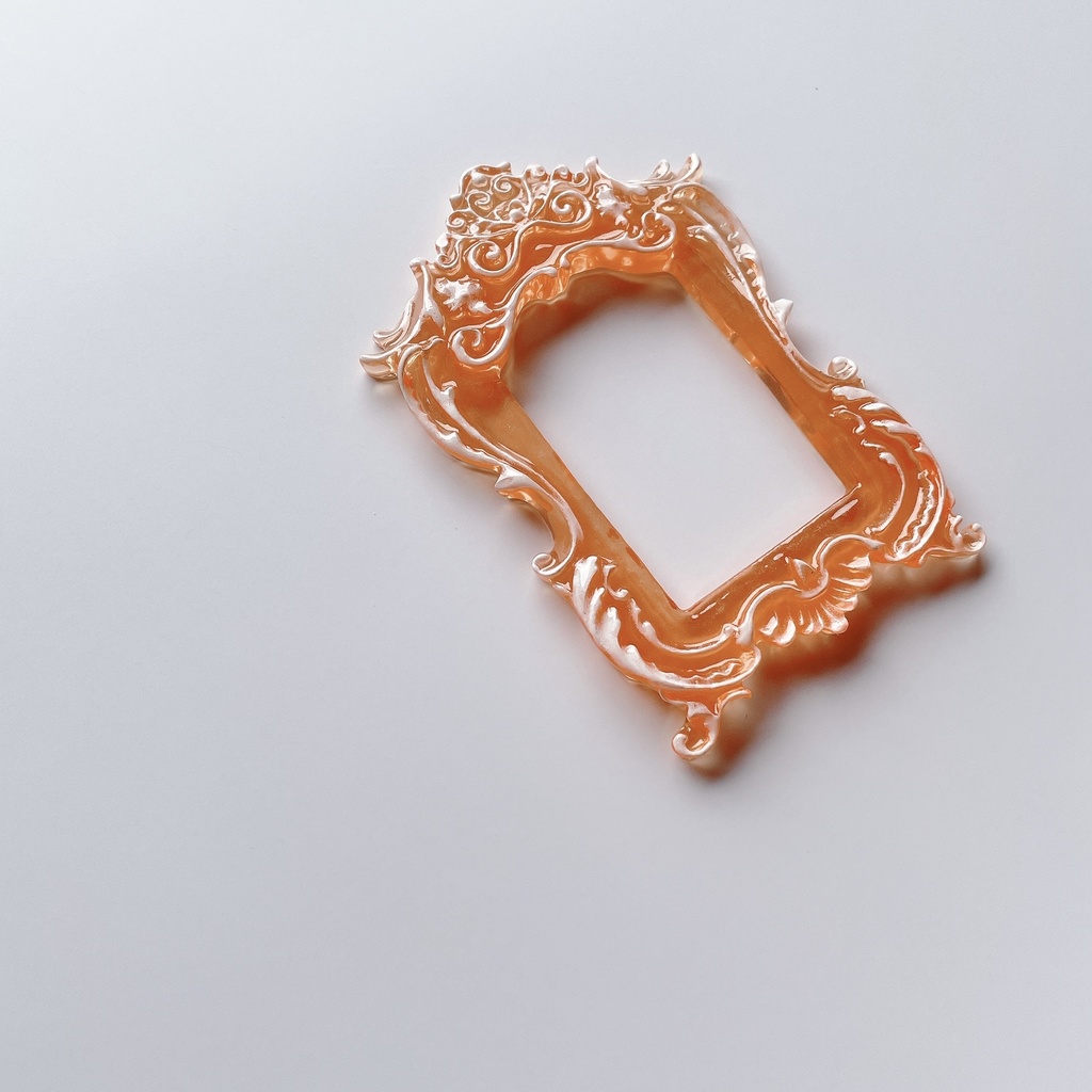 猫足額縁トレカケース