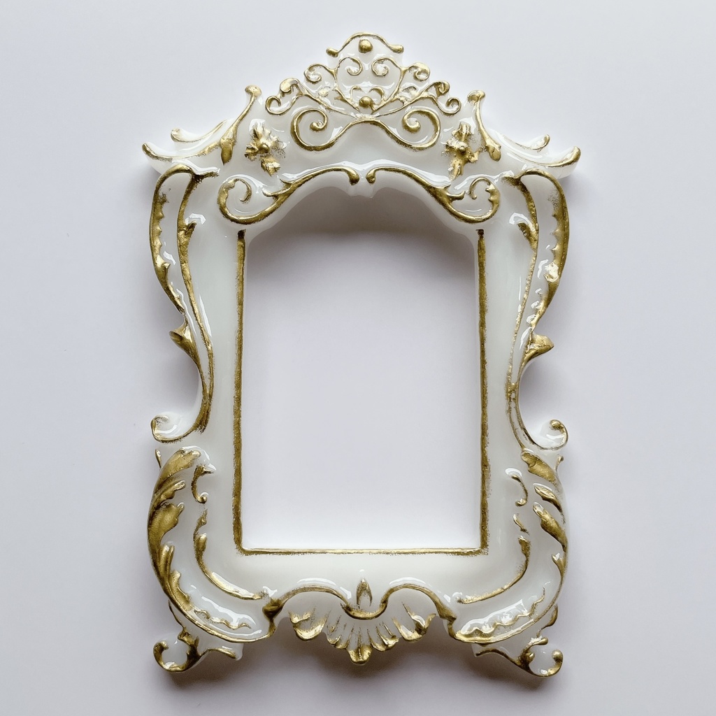 猫足額縁トレカケース