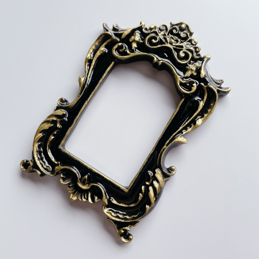 猫足額縁トレカケース