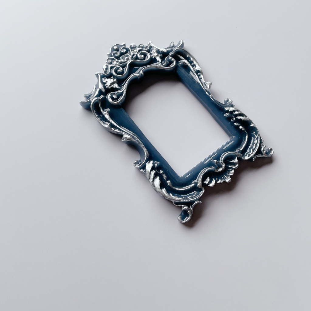 猫足額縁トレカケース