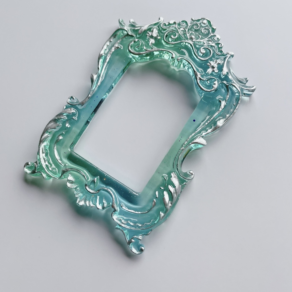 猫足額縁トレカケース