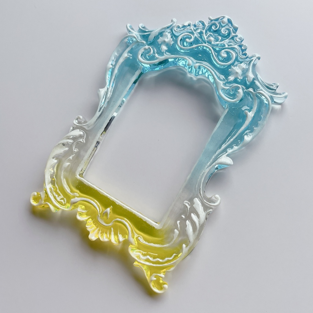 猫足額縁トレカケース