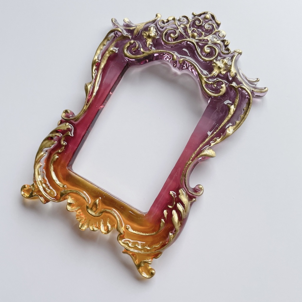 猫足額縁トレカケース