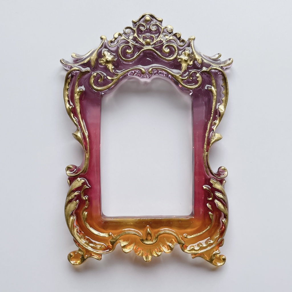 猫足額縁トレカケース