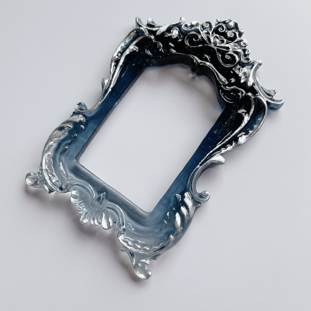 猫足額縁トレカケース