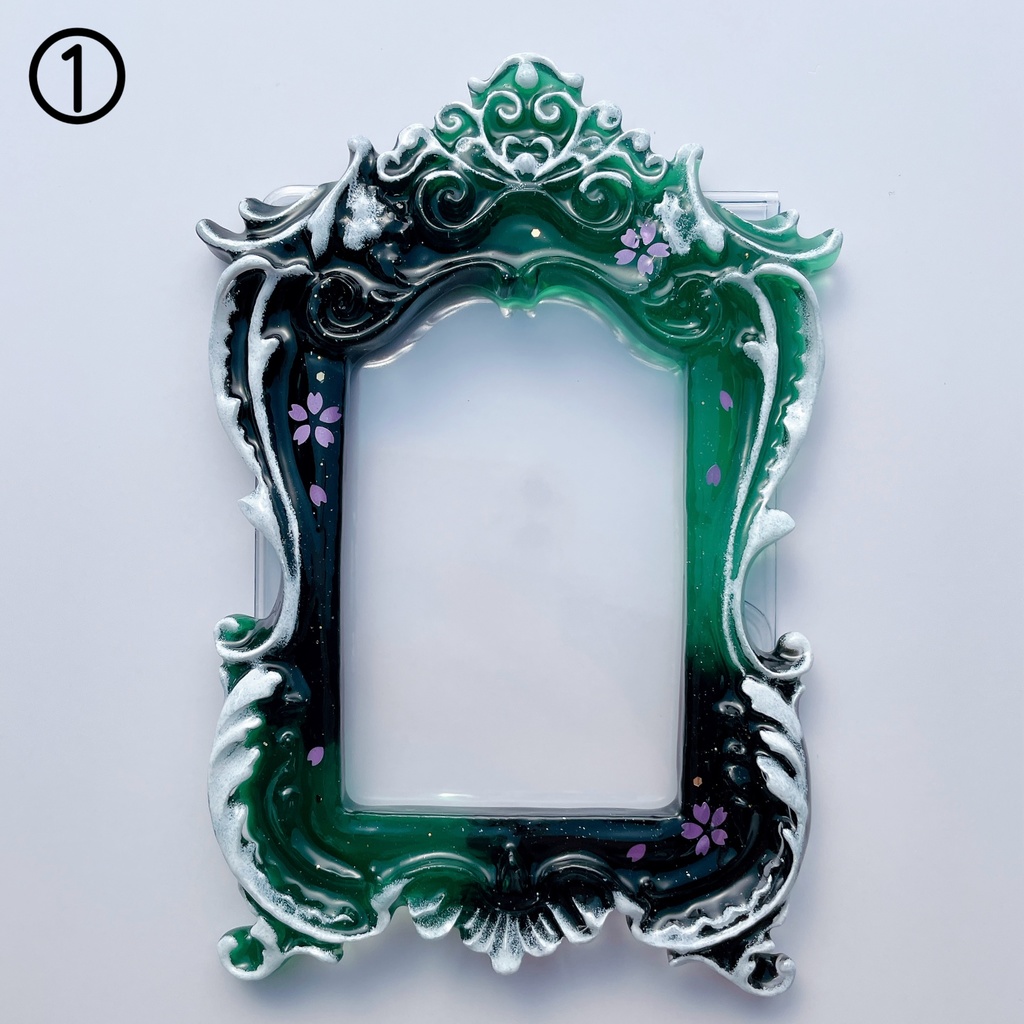 五月雨江【2/6 21:00〜】猫足額縁トレカケース