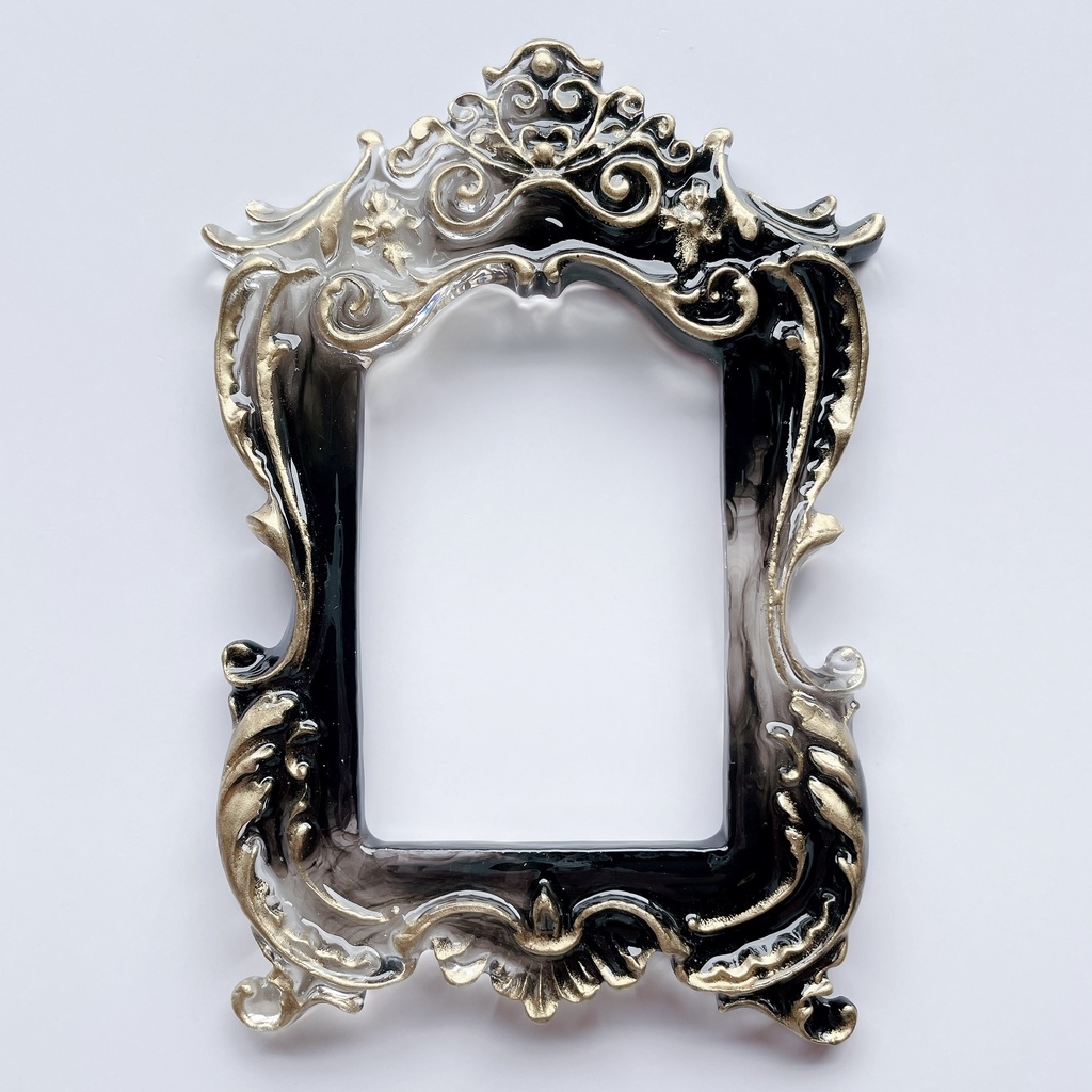 3/20 HARU COMIC CITY 35 お品書き【B8サイズ猫足額縁トレカケース】arteVarie 135 春コミ