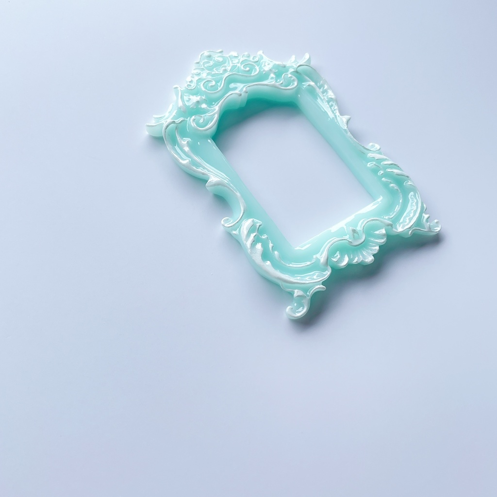 猫足額縁トレカケース