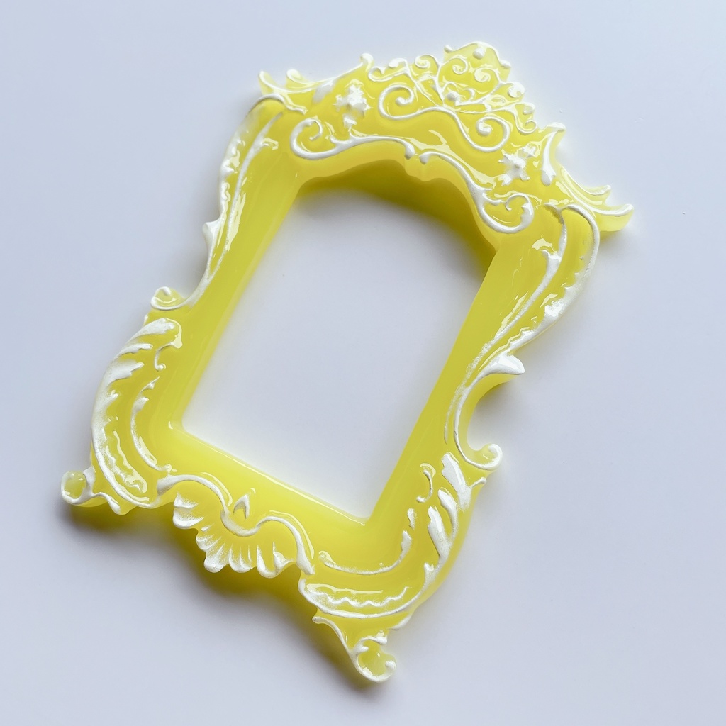 猫足額縁トレカケース