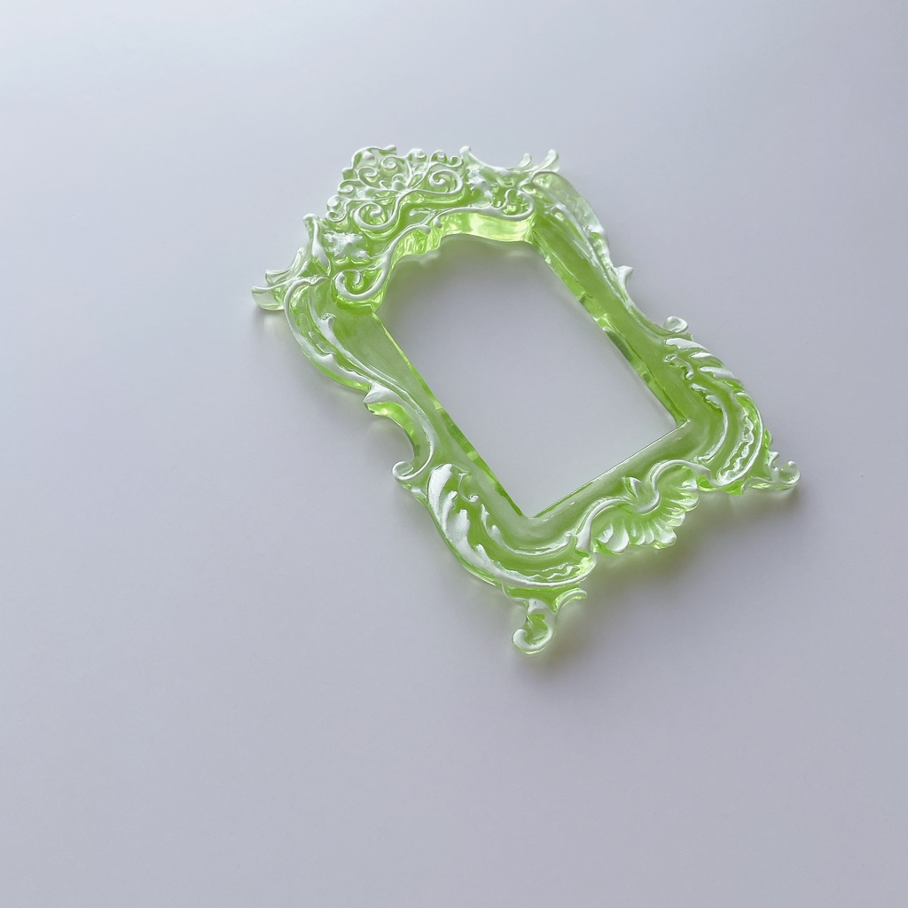 猫足額縁トレカケース