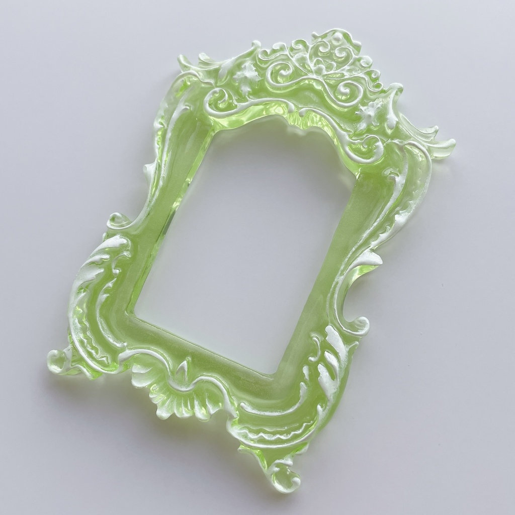 猫足額縁トレカケース