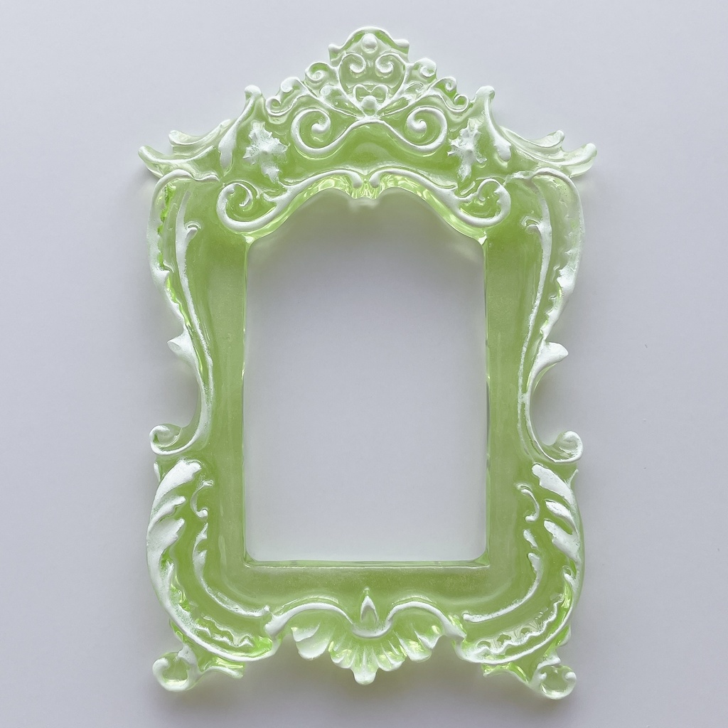 猫足額縁トレカケース