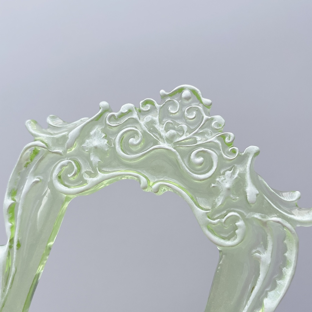 猫足額縁トレカケース