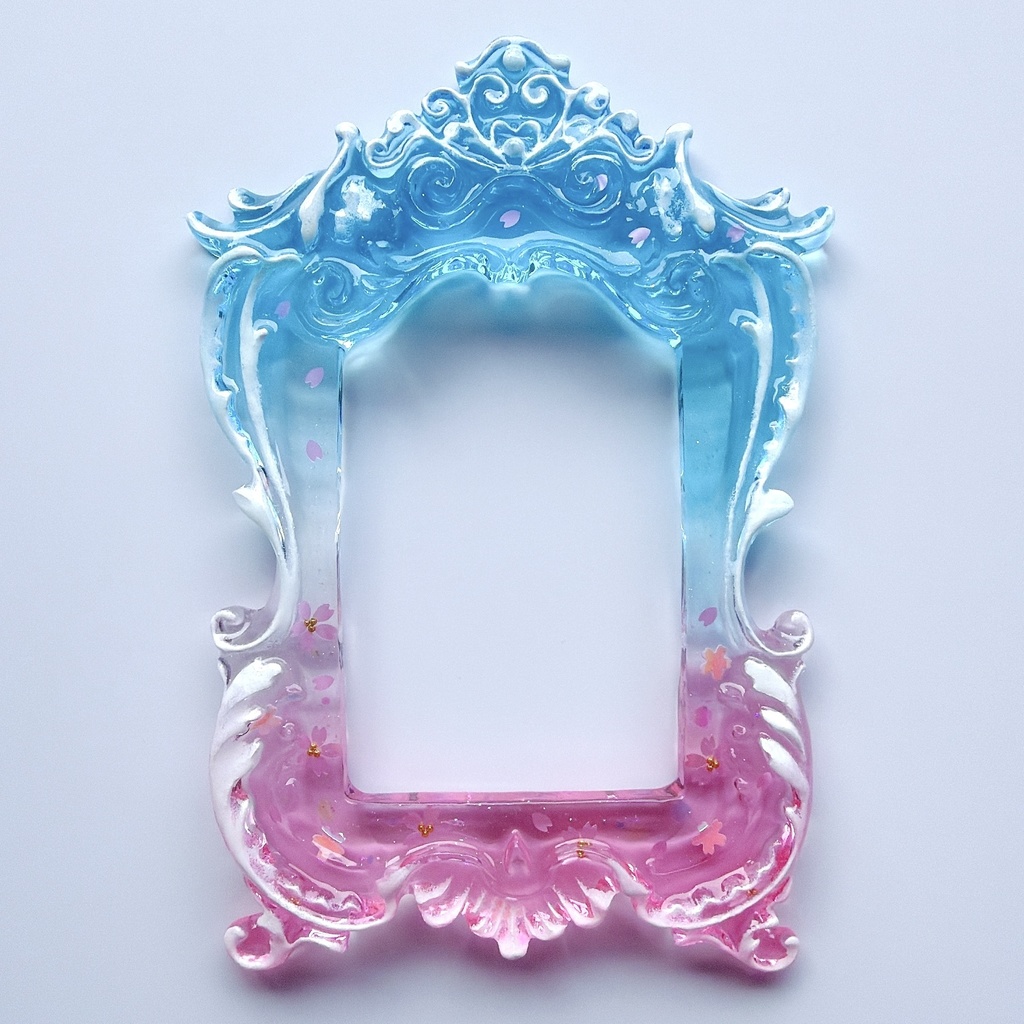 猫足額縁トレカケース