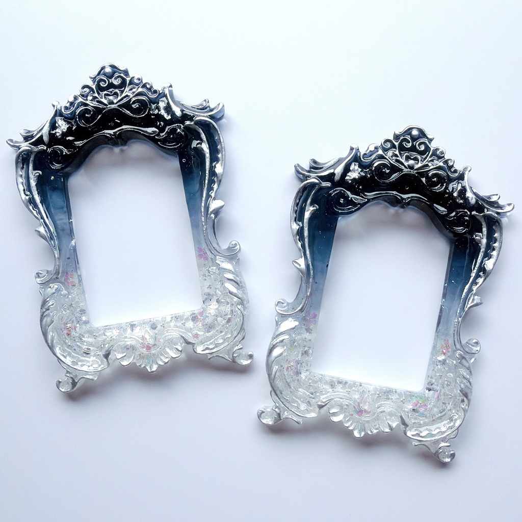 猫足額縁トレカケース