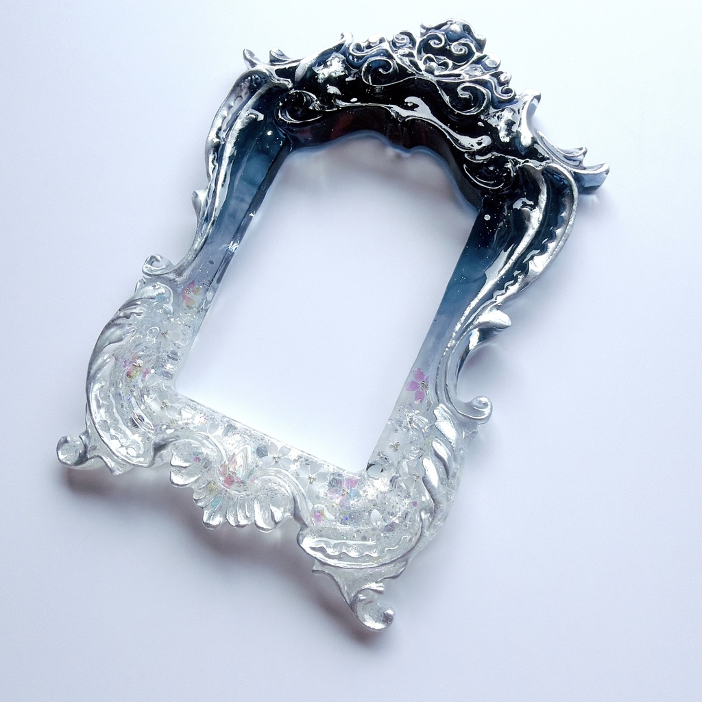 猫足額縁トレカケース