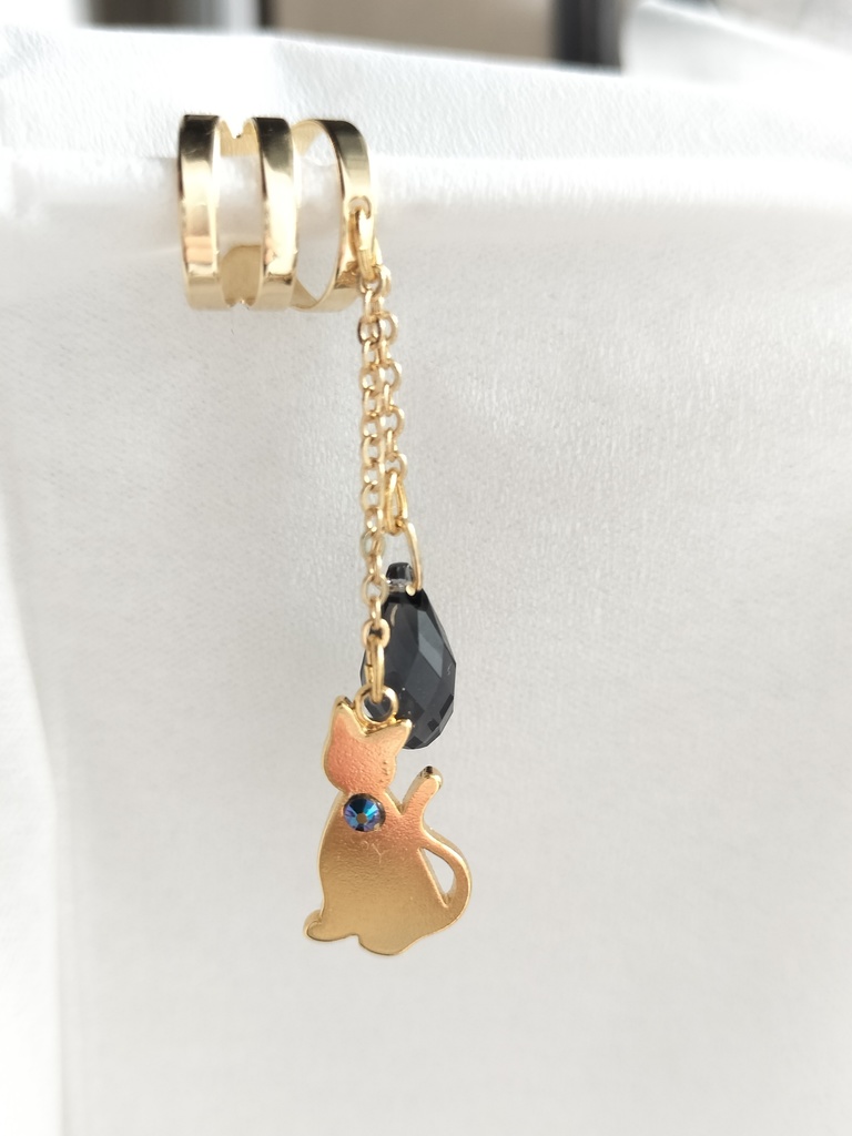 あくねこ(ベレン)　イメージイヤーカフ