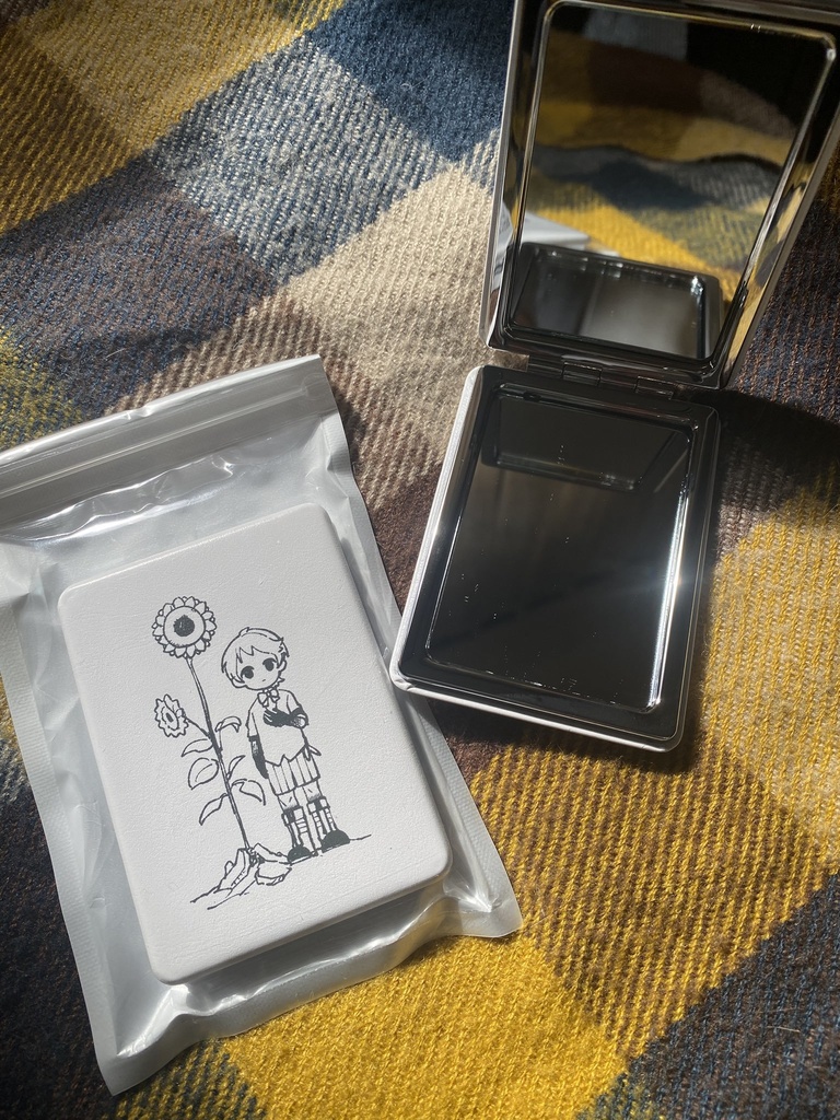 コンパクトミラー