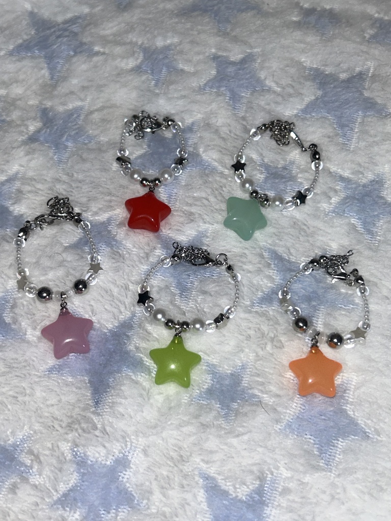 ⭐️カラフルスターネックレス⭐️