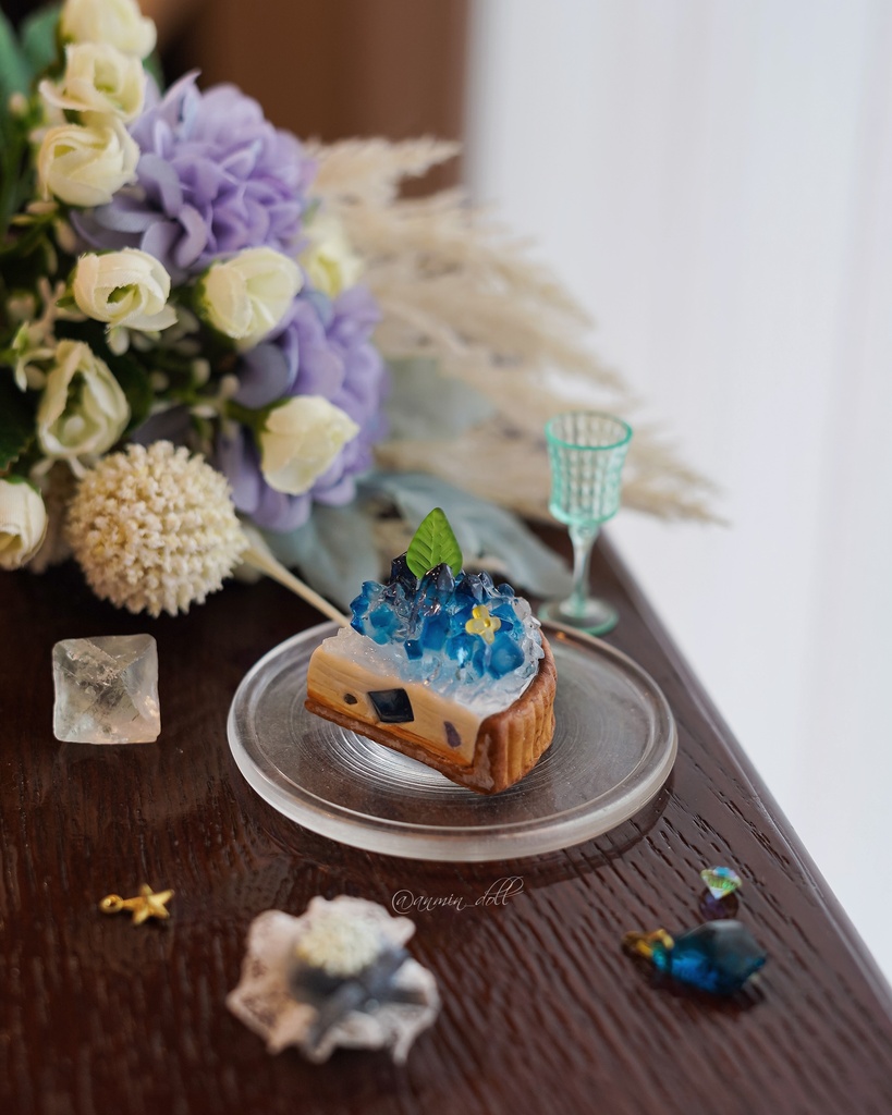 *お砂糖菓子のケーキ