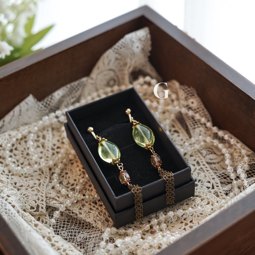 *『白の女王』の宝石箱(人間用accessory)