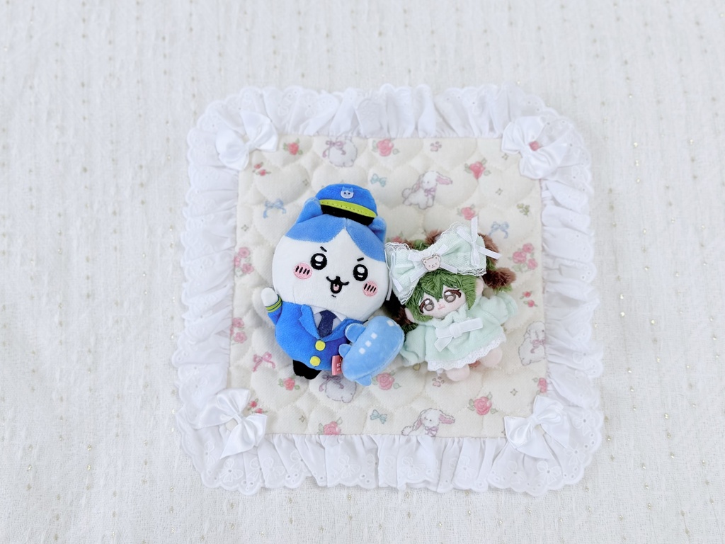 ぬいぐるみ&小物用 フリルマルチマット(S・M)