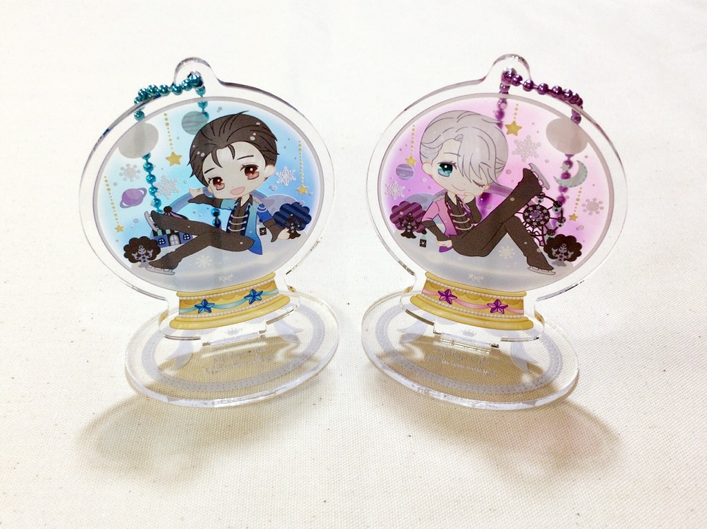 【YOI】はなそばスノードーム アクリルキーホルダー台座付き(ヴィク勇)